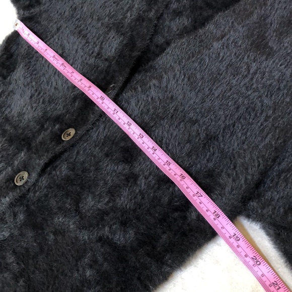 Levi’s Woman’s Betty Cardigan Sweater in Black Fuzzy Texture Supper Soft Size XS - Picture 8 of 12